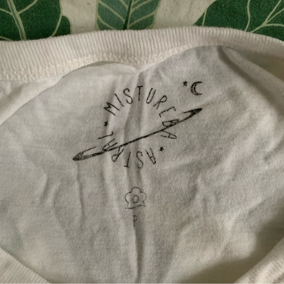 Designer shirt from Barbados - Picture 3 of 4